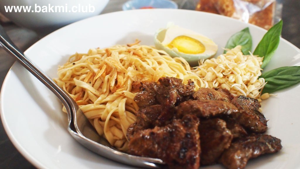 Mie Rawon di Toko You, Bandung