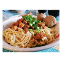 Bakmi Itjong, Belakang Lotte Avenue